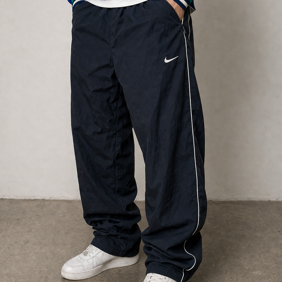TRACKPANTS