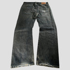 Jean Levi's 501 aspect usé